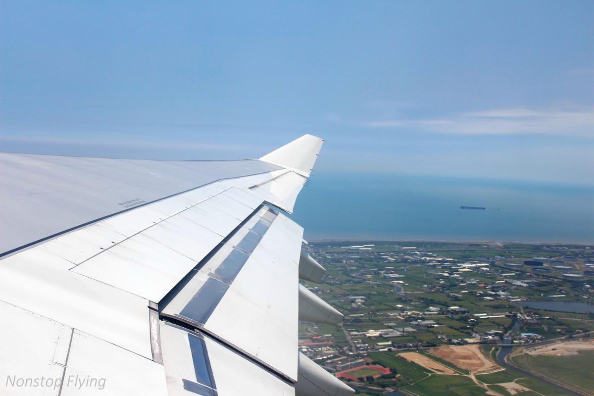 2017.07.04 國泰航空 CX421 台北TPE-香港HKG 飛行記錄 (A330-300經濟艙) - 第26張圖 2017.07.04 國泰航空 CX421 台北TPE-香港HKG 飛行記錄 (A330-300經濟艙)