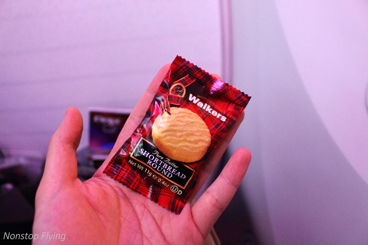 2017.07.04 卡達航空 QR817 香港HKG-杜哈DOH 飛行記錄 (787-8經濟艙) 終生難忘的三上三下奇幻旅程! - 第32張圖 2017.07.04 卡達航空 QR817 香港HKG-杜哈DOH 飛行記錄 (787-8經濟艙) 終生難忘的三上三下奇幻旅程!