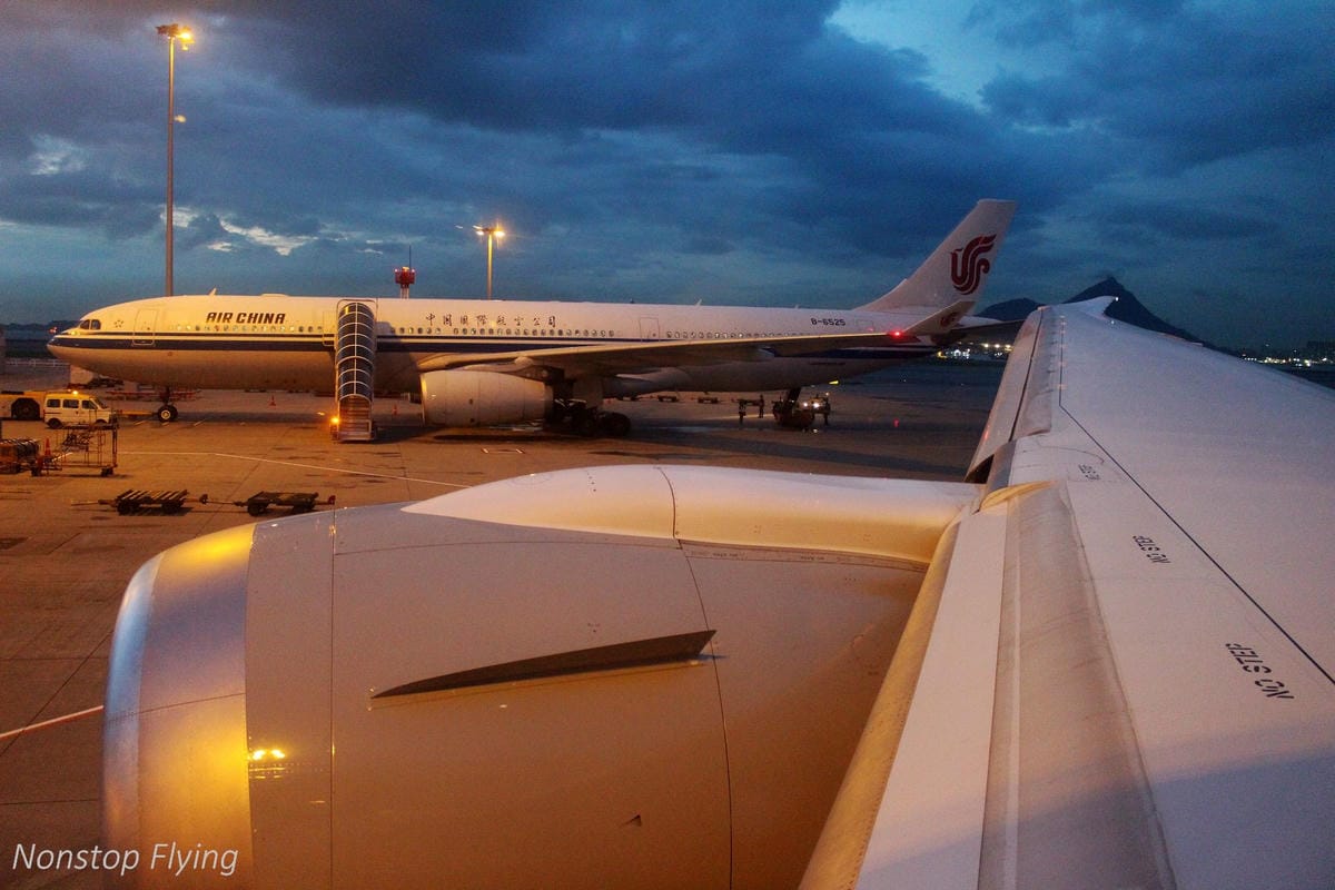 2017.07.04 卡達航空 QR817 香港HKG-杜哈DOH 飛行記錄 (787-8經濟艙) 終生難忘的三上三下奇幻旅程! - 第31張圖 2017.07.04 卡達航空 QR817 香港HKG-杜哈DOH 飛行記錄 (787-8經濟艙) 終生難忘的三上三下奇幻旅程!