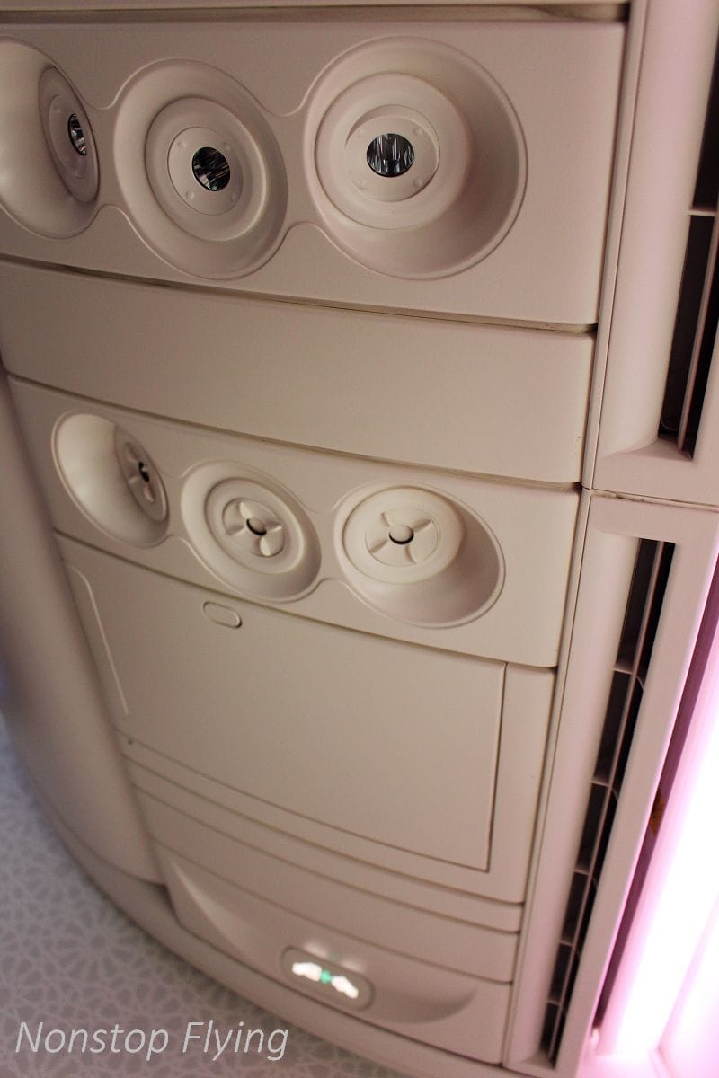 2017.07.04 卡達航空 QR817 香港HKG-杜哈DOH 飛行記錄 (787-8經濟艙) 終生難忘的三上三下奇幻旅程! - 第25張圖 2017.07.04 卡達航空 QR817 香港HKG-杜哈DOH 飛行記錄 (787-8經濟艙) 終生難忘的三上三下奇幻旅程!