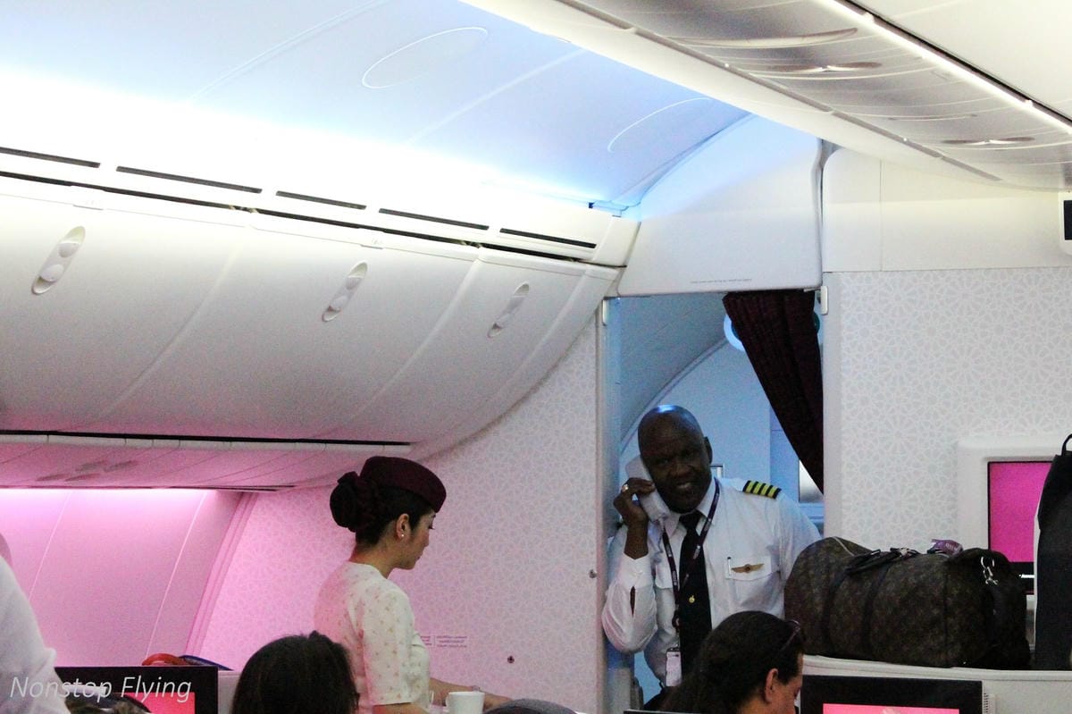 2017.07.04 卡達航空 QR817 香港HKG-杜哈DOH 飛行記錄 (787-8經濟艙) 終生難忘的三上三下奇幻旅程! - 第38張圖 2017.07.04 卡達航空 QR817 香港HKG-杜哈DOH 飛行記錄 (787-8經濟艙) 終生難忘的三上三下奇幻旅程!