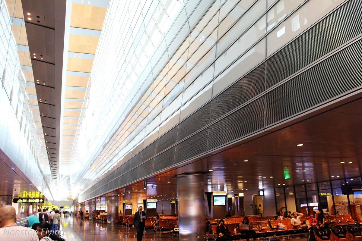 【卡達杜哈】哈馬德國際機場-世界前10、中東最佳五星級機場，設旅館、休息室、遊戲區、蘋果電腦、免費市區觀光