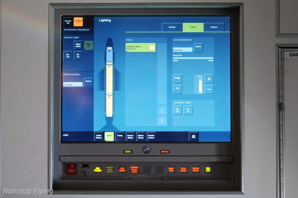 2017.07.06 卡達航空 QR149 杜哈DOH-馬德里MAD 飛行記錄 (A350-900經濟艙) 奇遇特別的LATAM租機! - 第42張圖 2017.07.06 卡達航空 QR149 杜哈DOH-馬德里MAD 飛行記錄 (A350-900經濟艙) 奇遇特別的LATAM租機!