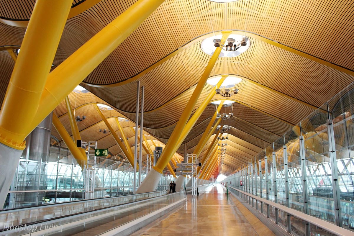 2017.07.06 卡達航空 QR149 杜哈DOH-馬德里MAD 飛行記錄 (A350-900經濟艙) 奇遇特別的LATAM租機! - 第61張圖 2017.07.06 卡達航空 QR149 杜哈DOH-馬德里MAD 飛行記錄 (A350-900經濟艙) 奇遇特別的LATAM租機!