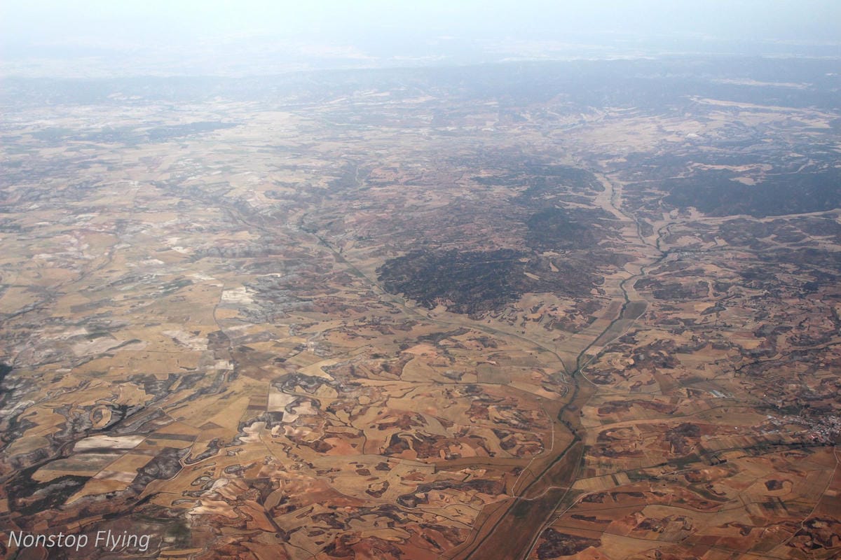 2017.07.06 卡達航空 QR149 杜哈DOH-馬德里MAD 飛行記錄 (A350-900經濟艙) 奇遇特別的LATAM租機! - 第52張圖 2017.07.06 卡達航空 QR149 杜哈DOH-馬德里MAD 飛行記錄 (A350-900經濟艙) 奇遇特別的LATAM租機!