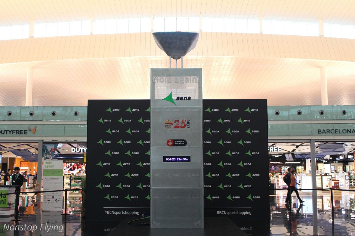 2017.07.19 卡達航空 QR142 巴塞隆納BCN-杜哈DOH 飛行記錄 (787-8經濟艙) 含巴塞隆納機場介紹 - 第20張圖 2017.07.19 卡達航空 QR142 巴塞隆納BCN-杜哈DOH 飛行記錄 (787-8經濟艙) 含巴塞隆納機場介紹