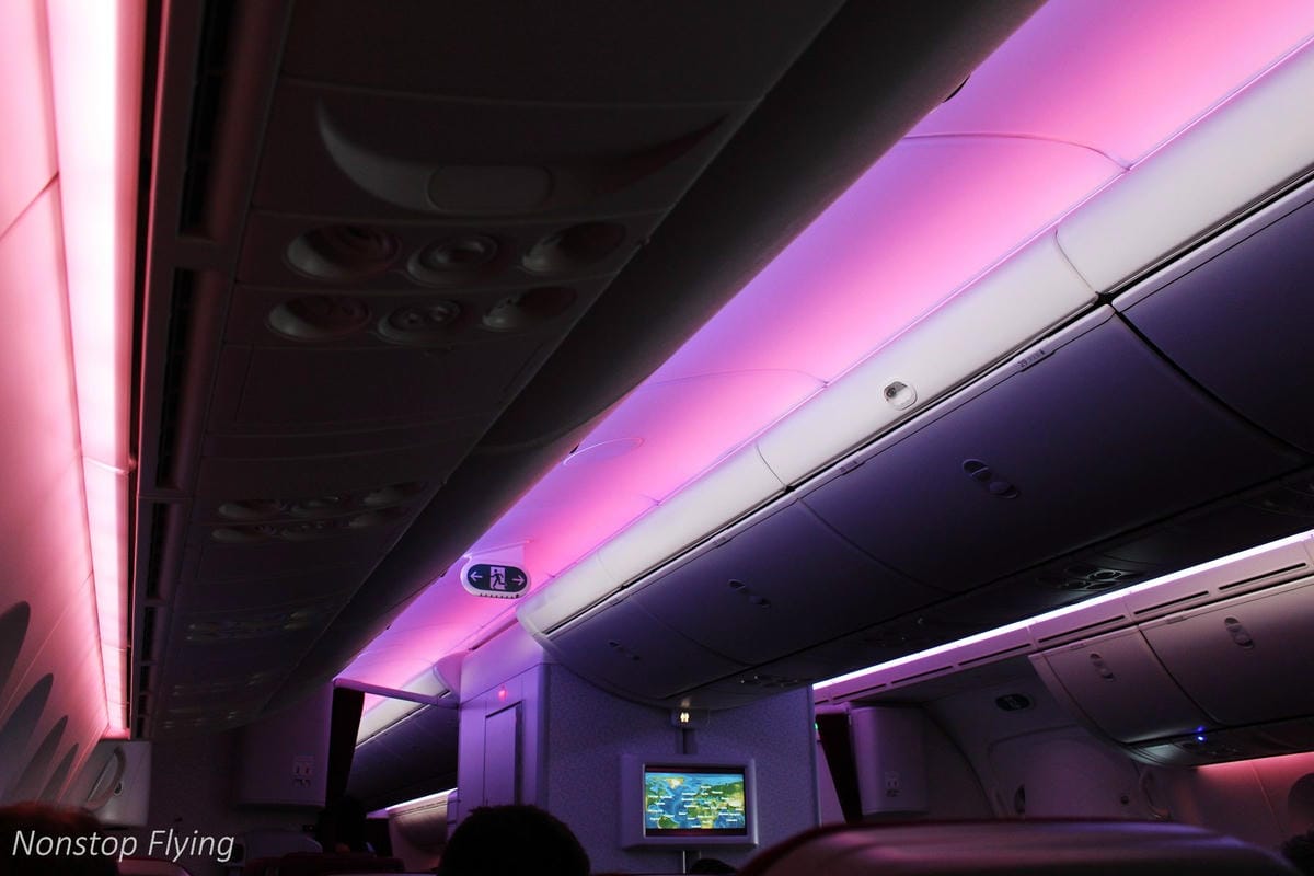 2017.07.19 卡達航空 QR142 巴塞隆納BCN-杜哈DOH 飛行記錄 (787-8經濟艙) 含巴塞隆納機場介紹 - 第78張圖 2017.07.19 卡達航空 QR142 巴塞隆納BCN-杜哈DOH 飛行記錄 (787-8經濟艙) 含巴塞隆納機場介紹