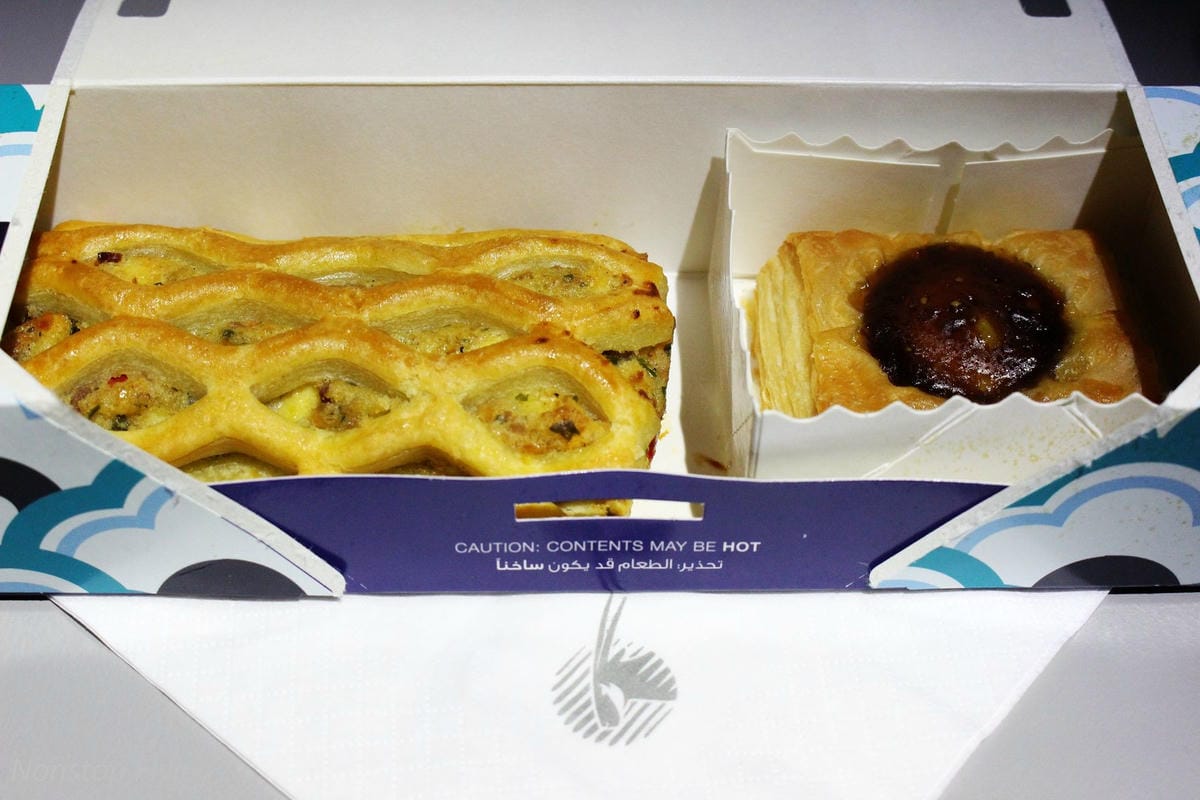 2017.07.19 卡達航空 QR142 巴塞隆納BCN-杜哈DOH 飛行記錄 (787-8經濟艙) 含巴塞隆納機場介紹 - 第73張圖 2017.07.19 卡達航空 QR142 巴塞隆納BCN-杜哈DOH 飛行記錄 (787-8經濟艙) 含巴塞隆納機場介紹