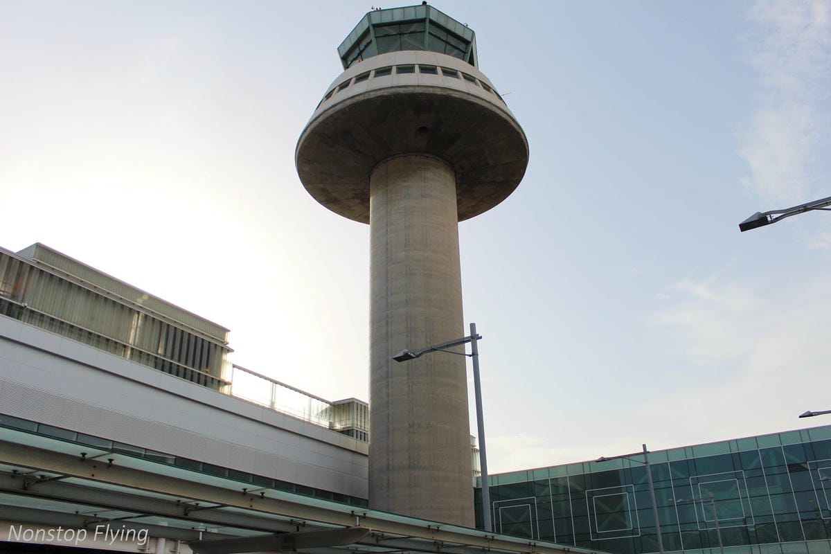 2017.07.19 卡達航空 QR142 巴塞隆納BCN-杜哈DOH 飛行記錄 (787-8經濟艙) 含巴塞隆納機場介紹 - 第3張圖 2017.07.19 卡達航空 QR142 巴塞隆納BCN-杜哈DOH 飛行記錄 (787-8經濟艙) 含巴塞隆納機場介紹
