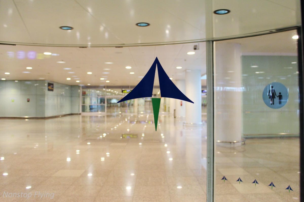 2017.07.19 卡達航空 QR142 巴塞隆納BCN-杜哈DOH 飛行記錄 (787-8經濟艙) 含巴塞隆納機場介紹 - 第4張圖 2017.07.19 卡達航空 QR142 巴塞隆納BCN-杜哈DOH 飛行記錄 (787-8經濟艙) 含巴塞隆納機場介紹