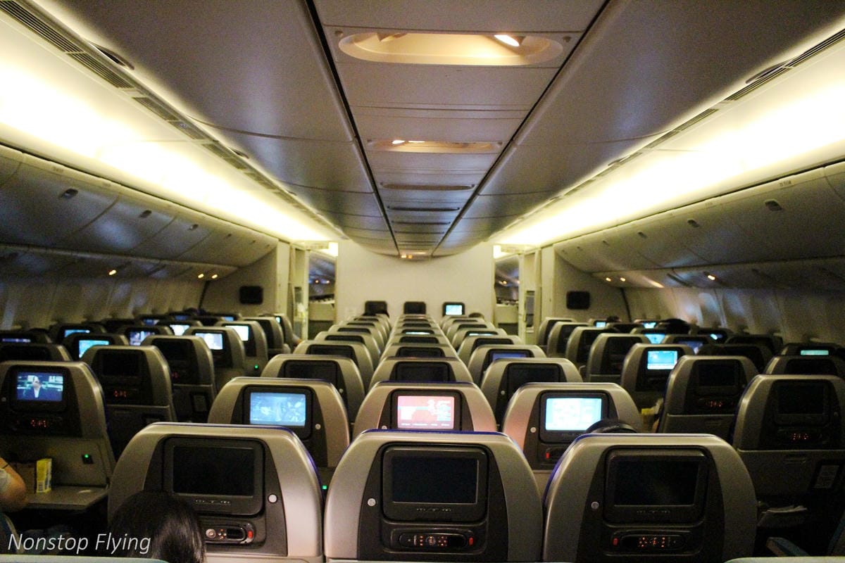 2017.07.20 國泰航空 CX408 香港HKG-台北TPE 飛行記錄 (777-300經濟艙)+水果餐 - 第34張圖 2017.07.20 國泰航空 CX408 香港HKG-台北TPE 飛行記錄 (777-300經濟艙)+水果餐