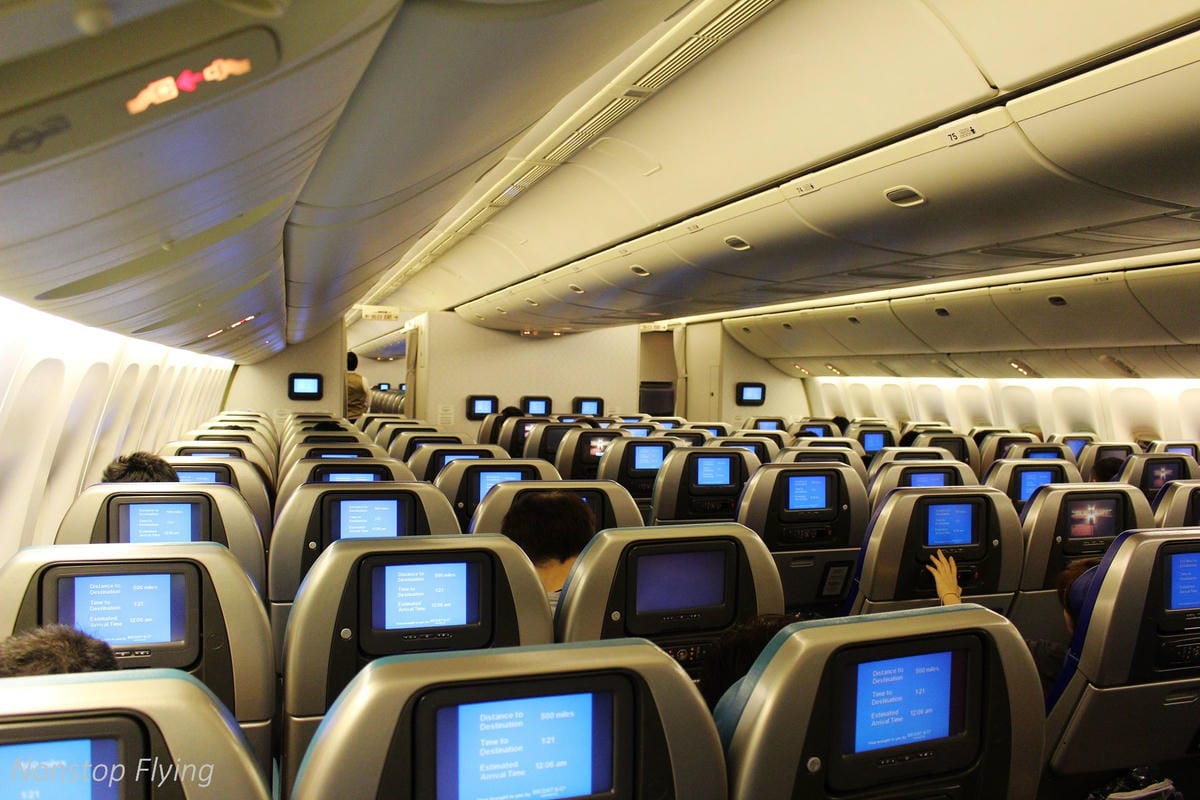 2017.07.20 國泰航空 CX408 香港HKG-台北TPE 飛行記錄 (777-300經濟艙)+水果餐 - 第22張圖 2017.07.20 國泰航空 CX408 香港HKG-台北TPE 飛行記錄 (777-300經濟艙)+水果餐