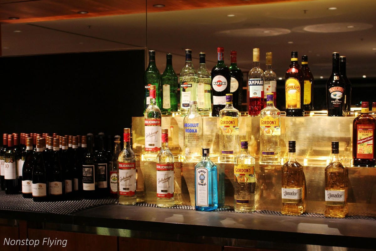 2017.07.20 國泰航空 CX408 香港HKG-台北TPE 飛行記錄 (777-300經濟艙)+水果餐 - 第4張圖 2017.07.20 國泰航空 CX408 香港HKG-台北TPE 飛行記錄 (777-300經濟艙)+水果餐