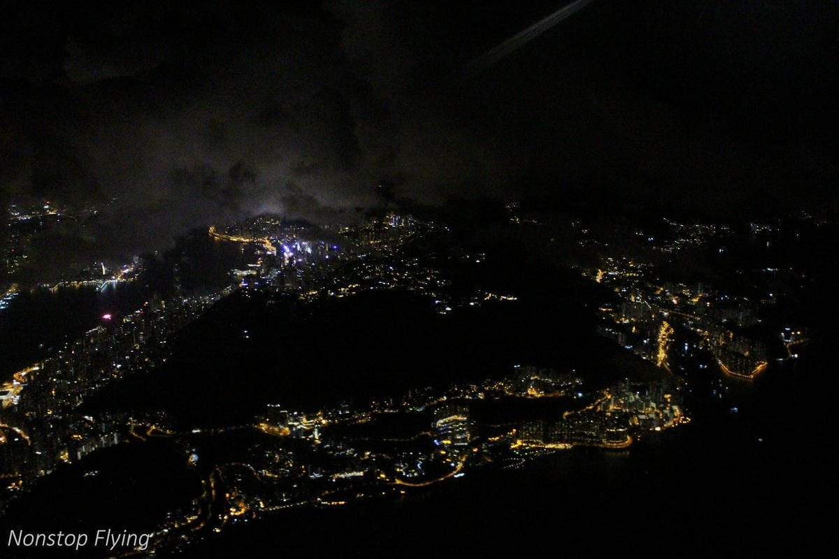 2017.07.20 國泰航空 CX408 香港HKG-台北TPE 飛行記錄 (777-300經濟艙)+水果餐 - 第27張圖 2017.07.20 國泰航空 CX408 香港HKG-台北TPE 飛行記錄 (777-300經濟艙)+水果餐