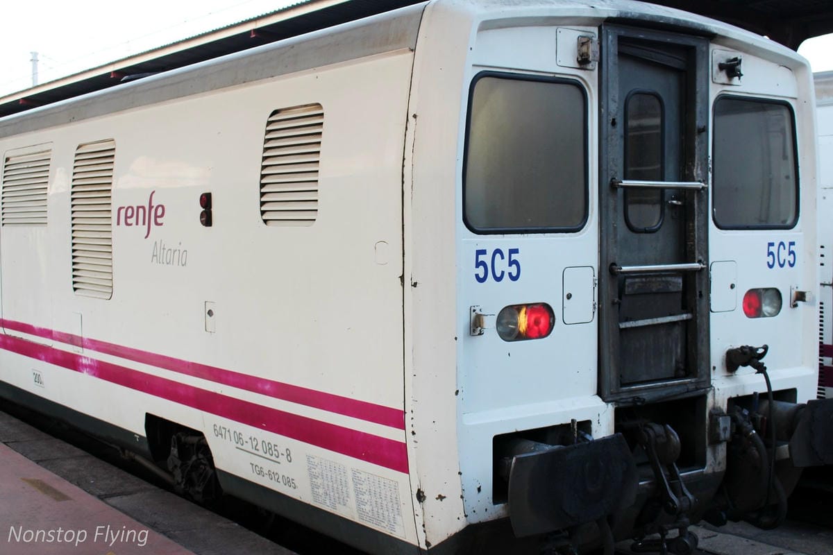 【歐洲火車】馬德里-里斯本 臥鋪列車Trenhotel 體驗 -平躺睡床、獨立臥房,一覺睡醒到異國! - 第12張圖 【歐洲火車】馬德里-里斯本 臥鋪列車Trenhotel 體驗 -平躺睡床、獨立臥房,一覺睡醒到異國!