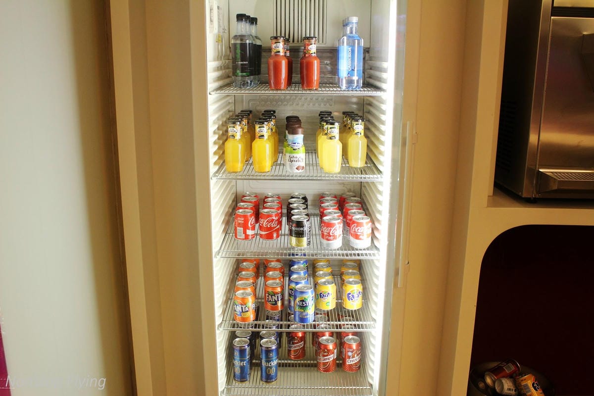 【歐洲火車】馬德里-里斯本 臥鋪列車Trenhotel 體驗 -平躺睡床、獨立臥房,一覺睡醒到異國! - 第7張圖 【歐洲火車】馬德里-里斯本 臥鋪列車Trenhotel 體驗 -平躺睡床、獨立臥房,一覺睡醒到異國!