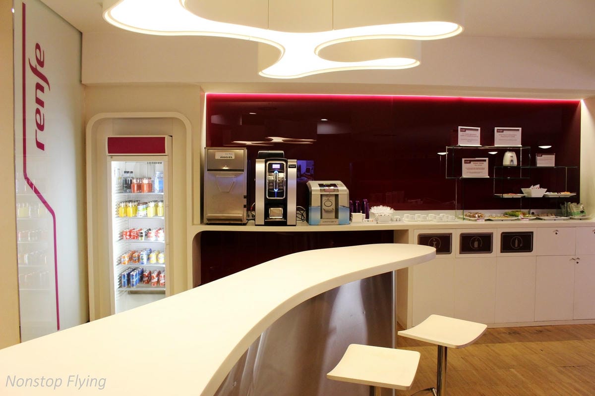 【歐洲火車】馬德里-里斯本 臥鋪列車Trenhotel 體驗 -平躺睡床、獨立臥房,一覺睡醒到異國! - 第6張圖 【歐洲火車】馬德里-里斯本 臥鋪列車Trenhotel 體驗 -平躺睡床、獨立臥房,一覺睡醒到異國!