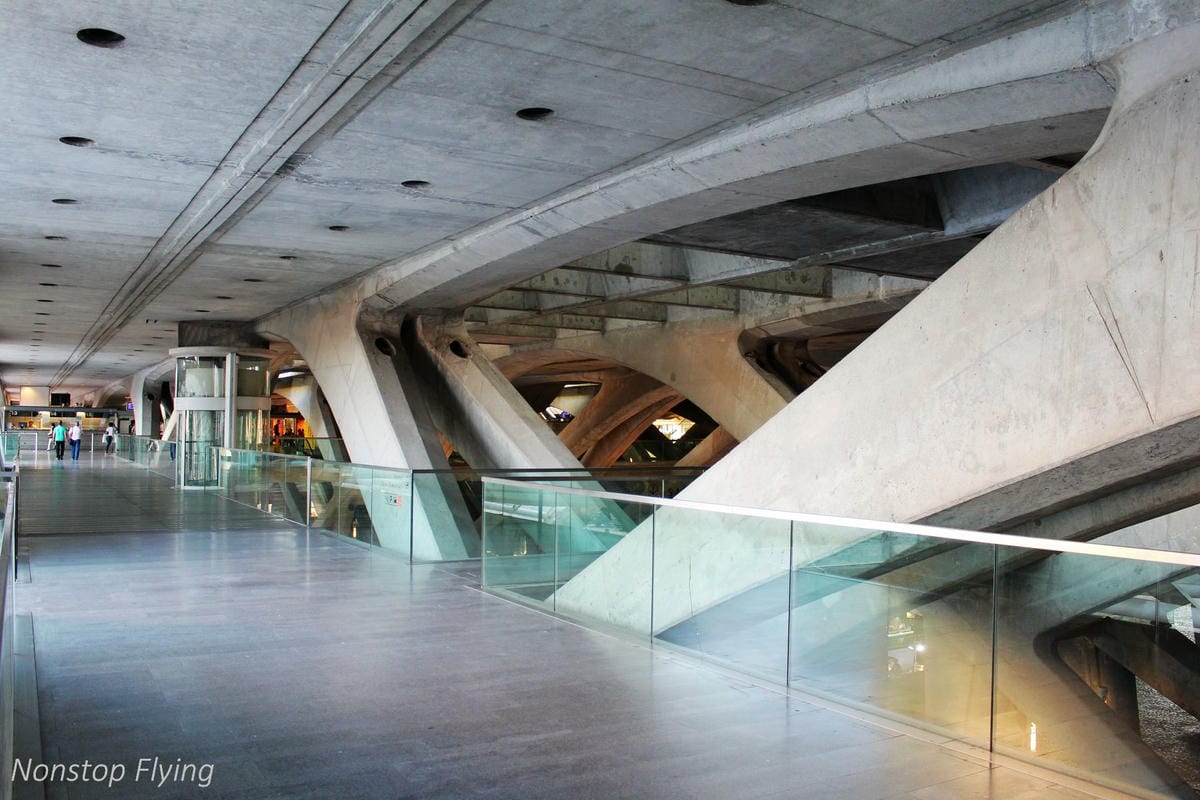 【葡萄牙】里斯本-波多 火車特等車廂 & 里斯本Oriente火車站介紹