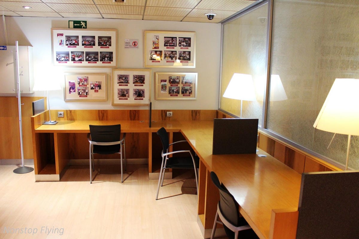 【西班牙】AVE高速鐵路 馬德里-巴塞隆納 特等車廂搭乘紀實 -含馬德里Atocha車站、貴賓室介紹