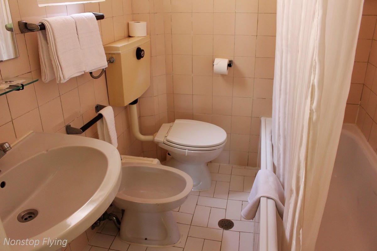 【葡萄牙】波多Porto住宿 Hotel Poveira -Campanha火車站對面,步行2分,火車旅客推薦! - 第9張圖 【葡萄牙】波多Porto住宿 Hotel Poveira -Campanha火車站對面,步行2分,火車旅客推薦!