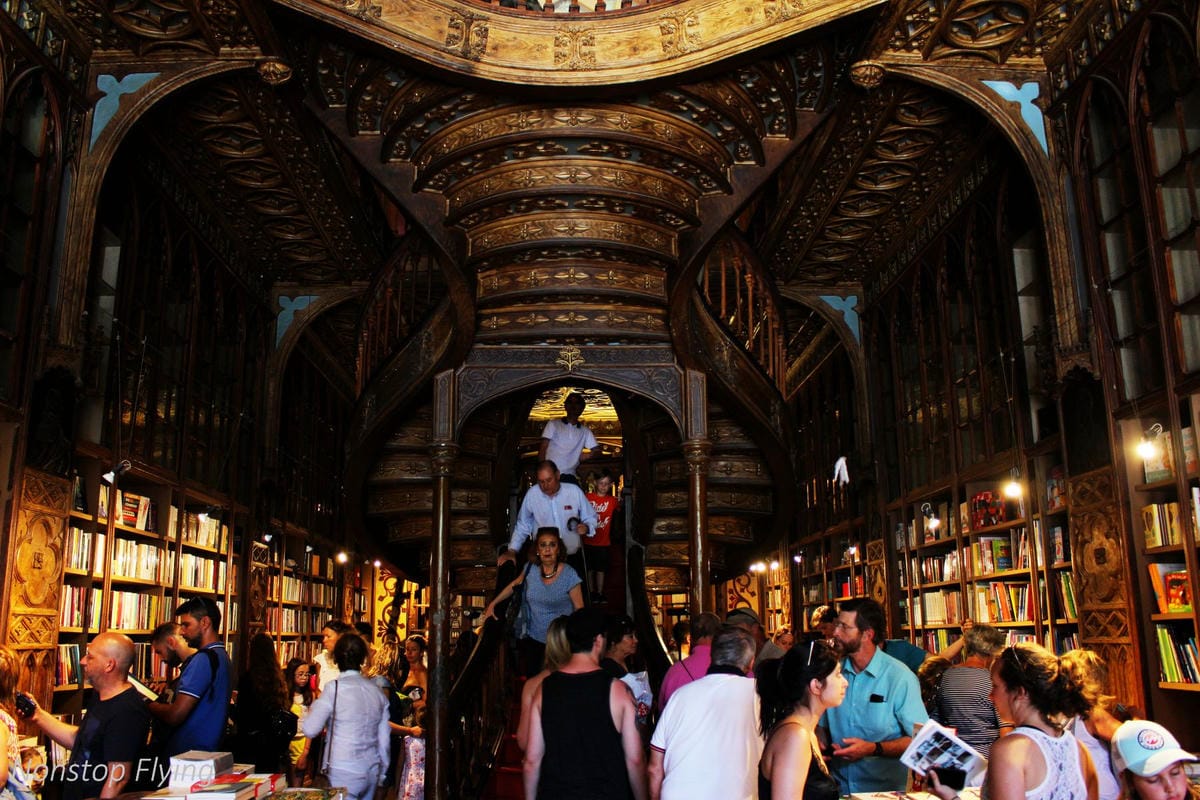 【葡萄牙】波多Porto – 9大精彩景點整理,兩天一夜散步推薦~讓人留連忘返的絕美港都! - 第10張圖 【葡萄牙】波多Porto – 9大精彩景點整理,兩天一夜散步推薦~讓人留連忘返的絕美港都!