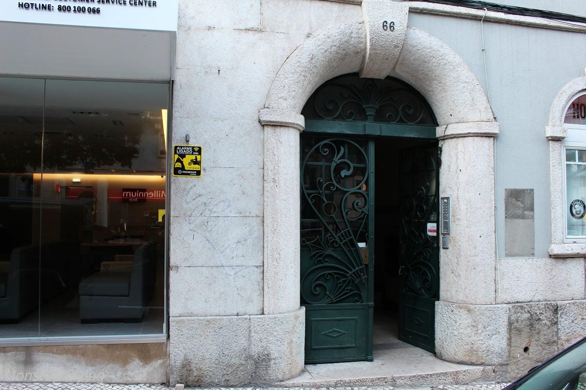 【葡萄牙】里斯本 The Sky Lofts Lisbon(天空閣樓) 住宿心得 -交通方便、夢幻閣樓體驗,附豐盛早餐! - 第2張圖 【葡萄牙】里斯本 The Sky Lofts Lisbon(天空閣樓) 住宿心得 -交通方便、夢幻閣樓體驗,附豐盛早餐!