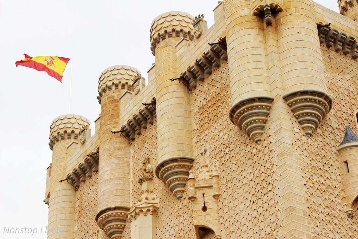 【西班牙】塞哥維亞Segovia 7個精彩景點分享 -一日遊輕鬆走訪經典水道橋、迪士尼城堡、美味烤乳豬 - 第22張圖 【西班牙】塞哥維亞Segovia 7個精彩景點分享 -一日遊輕鬆走訪經典水道橋、迪士尼城堡、美味烤乳豬