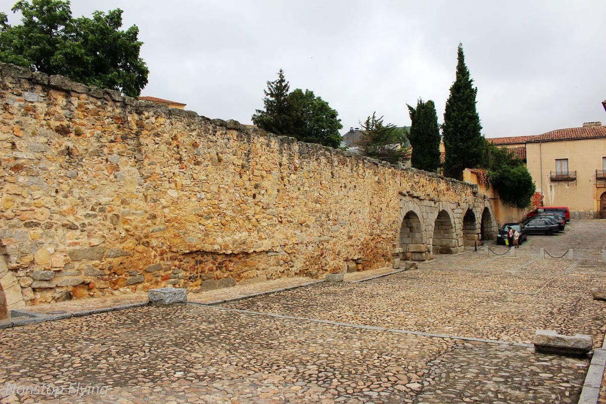 【西班牙】塞哥維亞Segovia 7個精彩景點分享 -一日遊輕鬆走訪經典水道橋、迪士尼城堡、美味烤乳豬 - 第50張圖 【西班牙】塞哥維亞Segovia 7個精彩景點分享 -一日遊輕鬆走訪經典水道橋、迪士尼城堡、美味烤乳豬