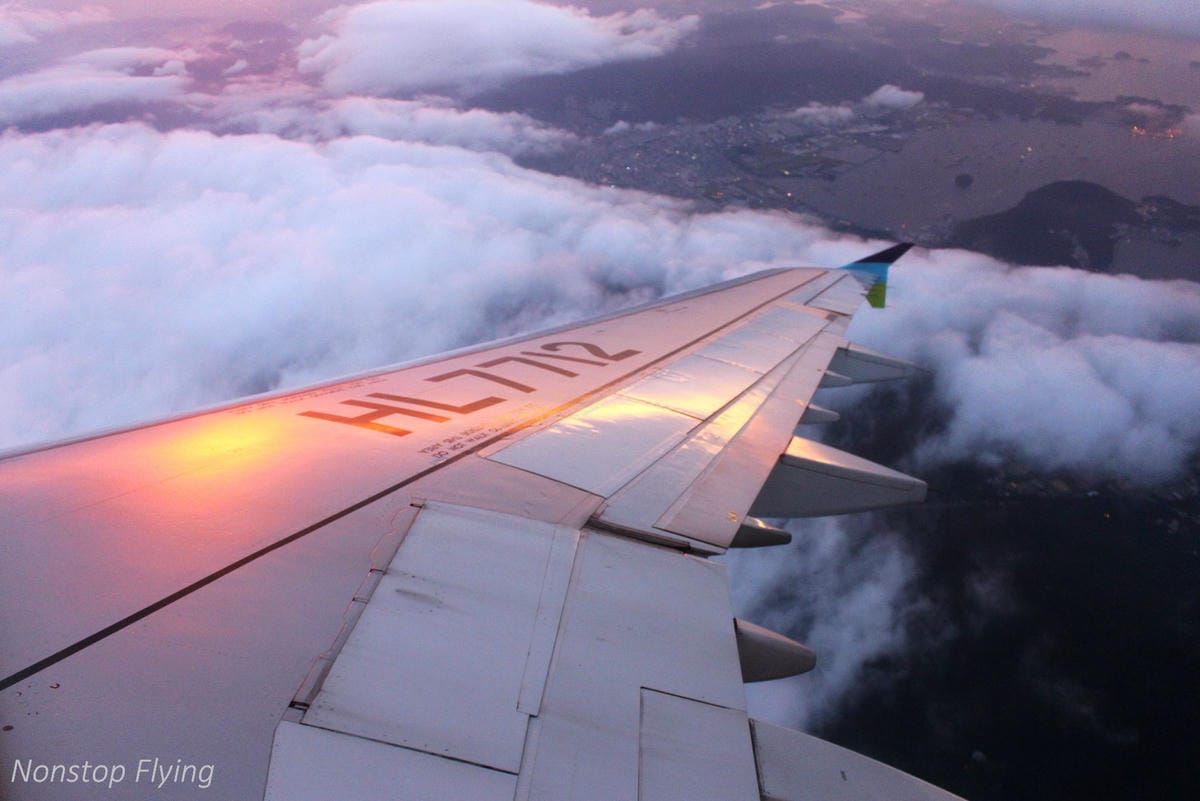 2017.09.28 釜山航空 BX798 台北-釜山 A321紅眼航班飛行記錄 -免費託運行李、餐飲,一早就到釜山開始玩! - 第32張圖 2017.09.28 釜山航空 BX798 台北-釜山 A321紅眼航班飛行記錄 -免費託運行李、餐飲,一早就到釜山開始玩!