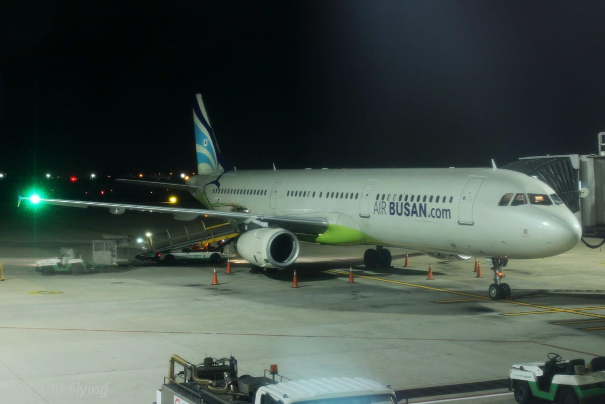 2017.09.28 釜山航空 BX798 台北-釜山 A321紅眼航班飛行記錄 -免費託運行李、餐飲,一早就到釜山開始玩! - 第13張圖 2017.09.28 釜山航空 BX798 台北-釜山 A321紅眼航班飛行記錄 -免費託運行李、餐飲,一早就到釜山開始玩!