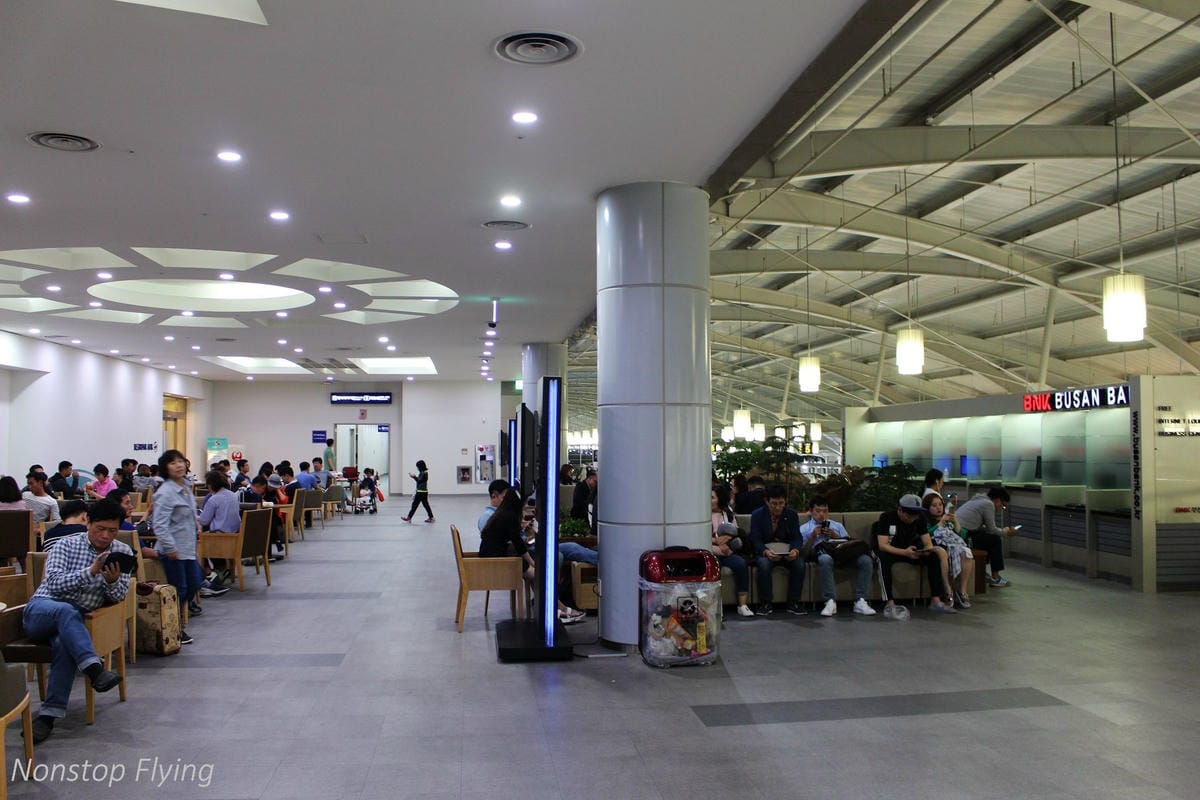 2017.10.01 釜山航空 BX797 釜山-台北 A321飛行記錄與釜山金海國際機場簡介!