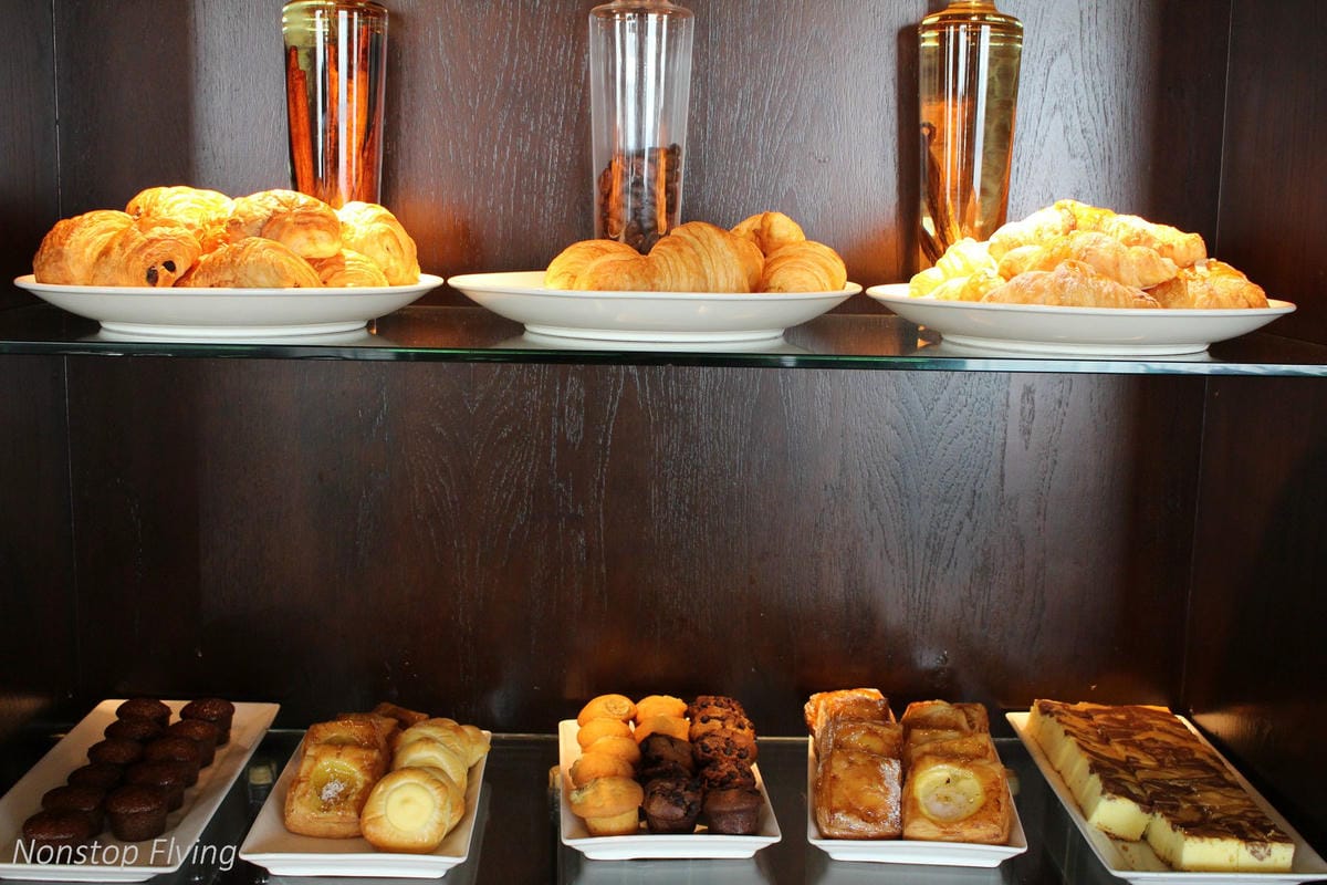 【泰國】曼谷康萊德Conrad Bangkok住宿心得 -含客房、Lounge、餐飲、休閒運動空間介紹