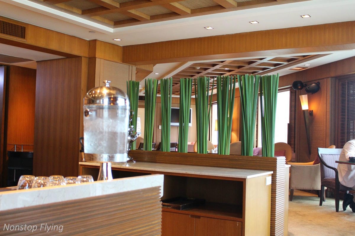 【泰國】曼谷康萊德Conrad Bangkok住宿心得 -含客房、Lounge、餐飲、休閒運動空間介紹