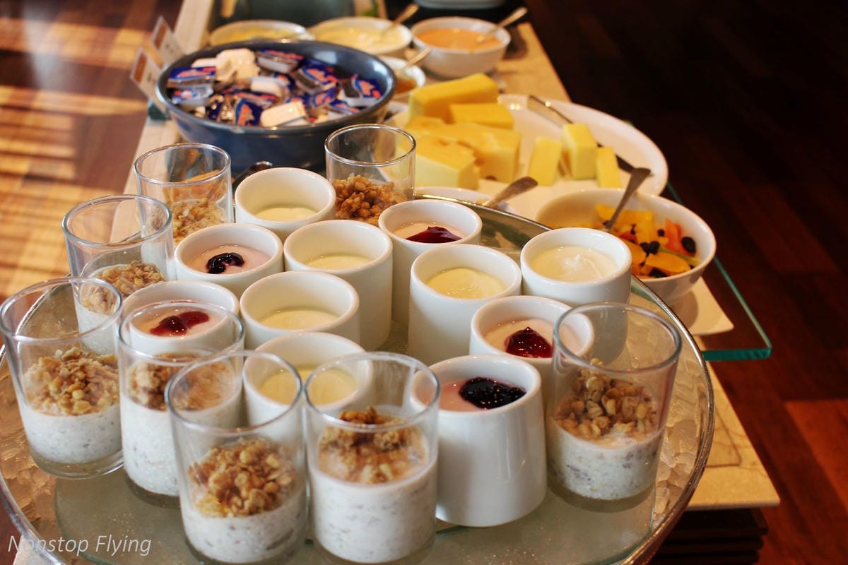 【泰國】曼谷康萊德Conrad Bangkok住宿心得 -含客房、Lounge、餐飲、休閒運動空間介紹