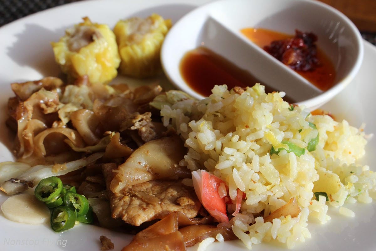 【泰國】曼谷康萊德Conrad Bangkok住宿心得 -含客房、Lounge、餐飲、休閒運動空間介紹