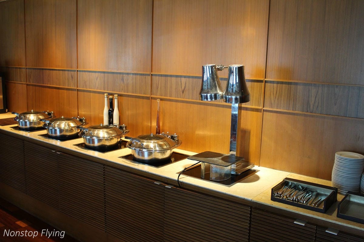 【泰國】曼谷康萊德Conrad Bangkok住宿心得 -含客房、Lounge、餐飲、休閒運動空間介紹