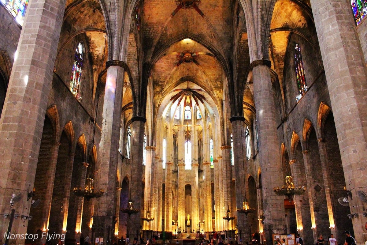 【西班牙】巴塞隆納15大精彩景點整理,建議停留5天以上,盡享大師高第傑作、世界遺產奇觀、道地美食 - 第21張圖 【西班牙】巴塞隆納15大精彩景點整理,建議停留5天以上,盡享大師高第傑作、世界遺產奇觀、道地美食