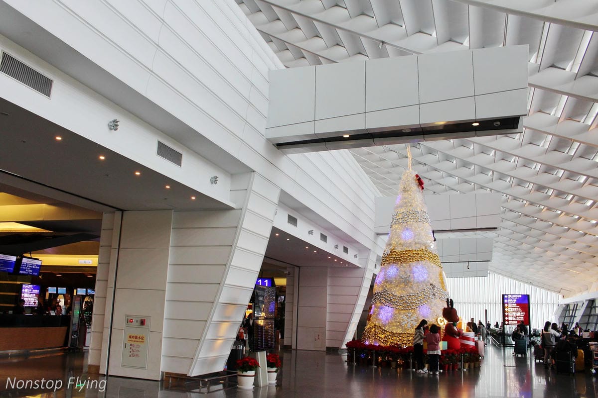 2017.12.13 越捷航空VietJet Air 台北-河內 SkyBoss飛行記錄 -廉航版商務艙,附餐飲行李、專屬櫃檯、貴賓室、優先禮遇 - 第2張圖 2017.12.13 越捷航空VietJet Air 台北-河內 SkyBoss飛行記錄 -廉航版商務艙,附餐飲行李、專屬櫃檯、貴賓室、優先禮遇