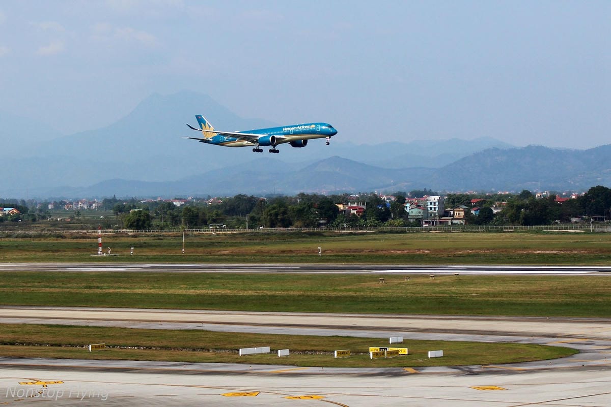 【越南】河內內排機場NIA Business Lounge貴賓室介紹-附冷熱餐飲、酒類、淋浴間、Wi-Fi，越捷、國泰等航空可用