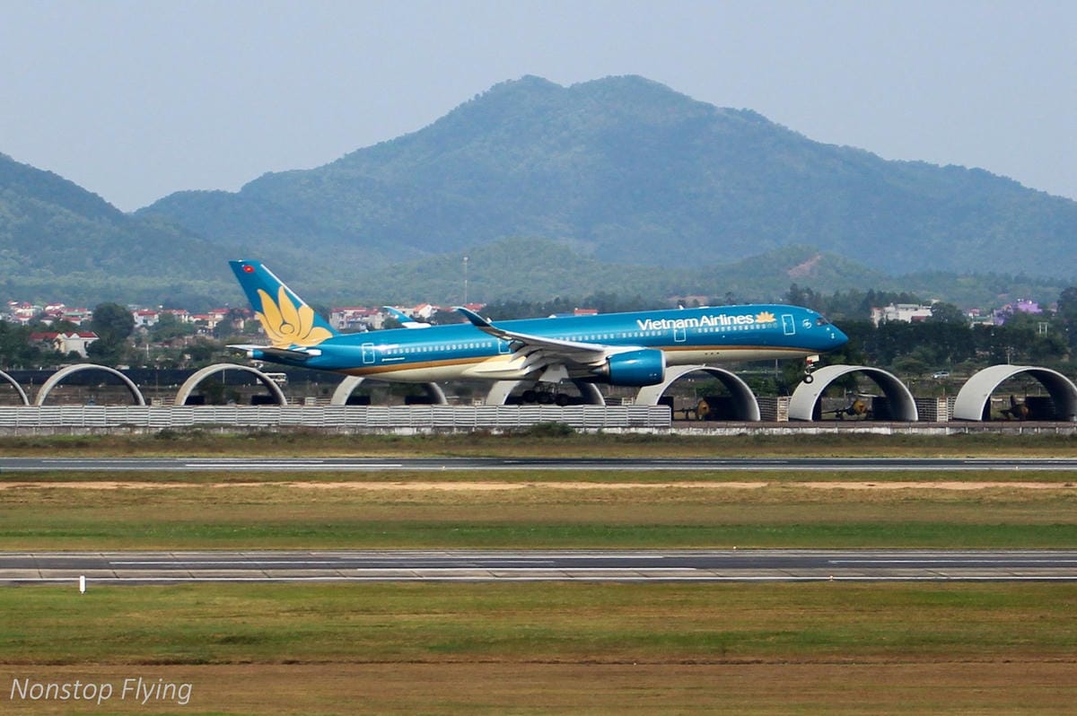 【越南】河內內排機場NIA Business Lounge貴賓室介紹-附冷熱餐飲、酒類、淋浴間、Wi-Fi，越捷、國泰等航空可用