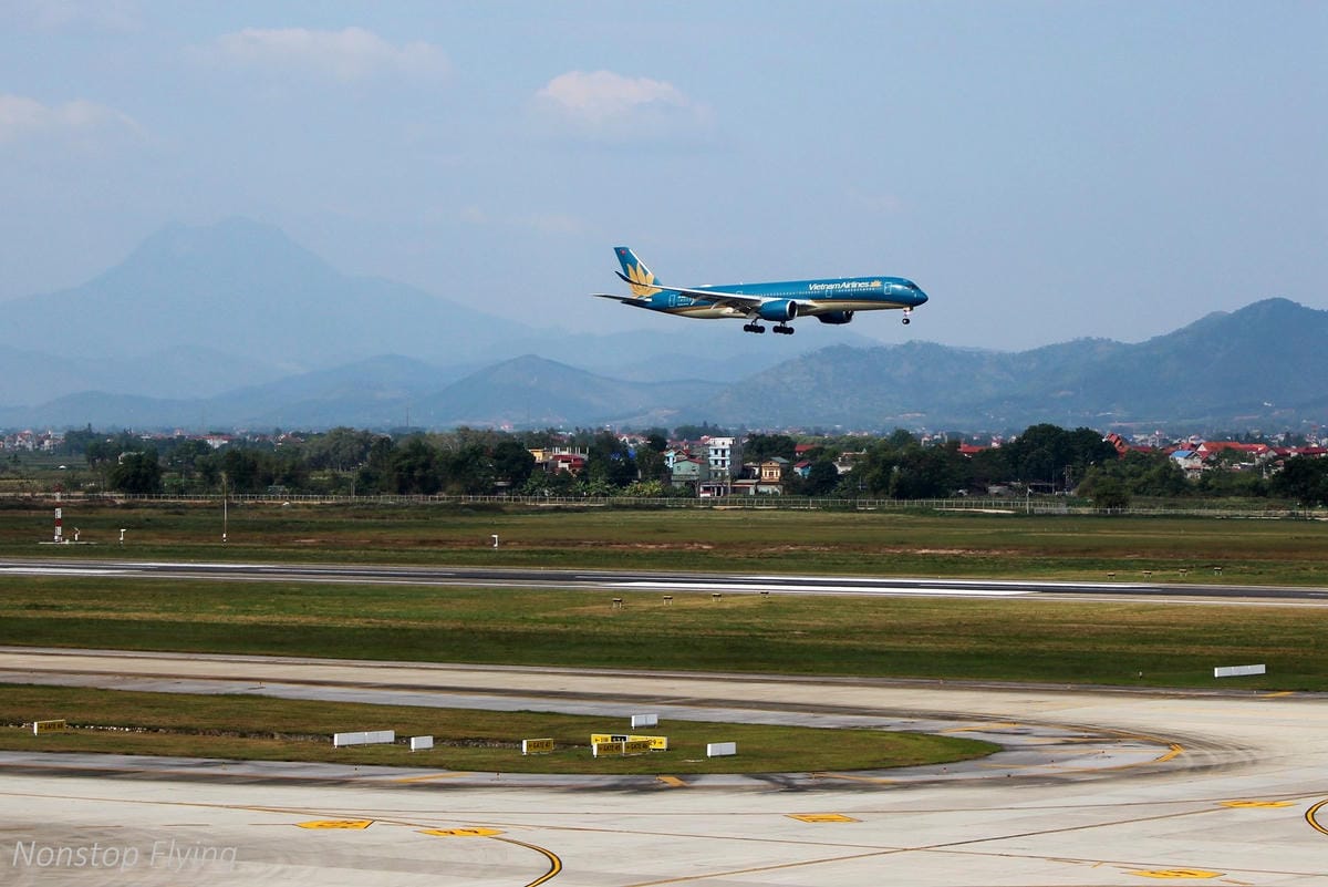 【越南】河內內排機場NIA Business Lounge貴賓室介紹-附冷熱餐飲、酒類、淋浴間、Wi-Fi，越捷、國泰等航空可用