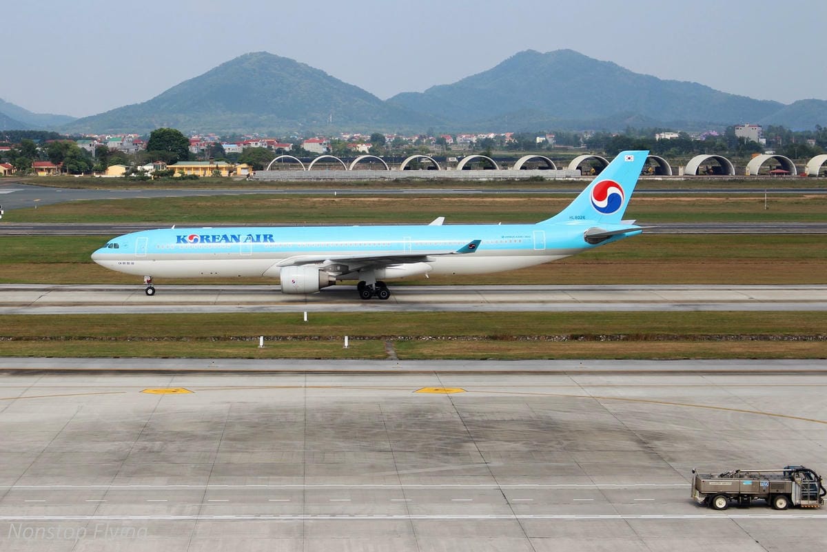 【越南】河內內排機場NIA Business Lounge貴賓室介紹-附冷熱餐飲、酒類、淋浴間、Wi-Fi，越捷、國泰等航空可用