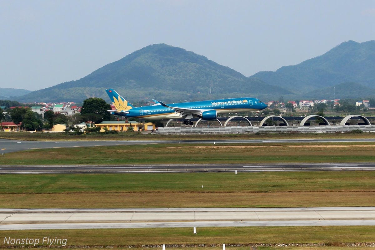 【越南】河內內排機場NIA Business Lounge貴賓室介紹-附冷熱餐飲、酒類、淋浴間、Wi-Fi，越捷、國泰等航空可用