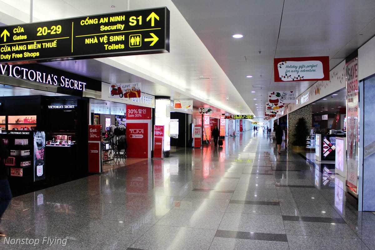 2017.12.16 越捷航空VietJet Air VJ942 河內-台北 SkyBoss飛行記錄 -附餐飲行李、專屬櫃檯、貴賓室、優先禮遇 - 第18張圖 2017.12.16 越捷航空VietJet Air VJ942 河內-台北 SkyBoss飛行記錄 -附餐飲行李、專屬櫃檯、貴賓室、優先禮遇