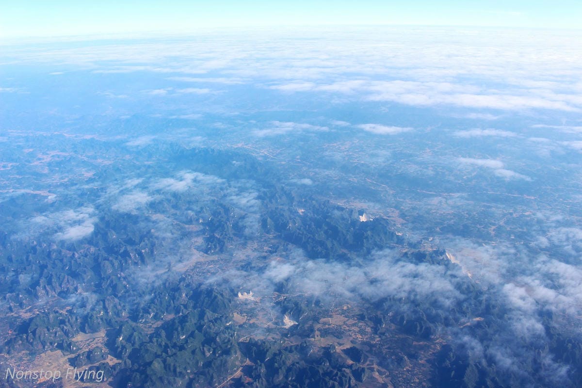 2017.12.16 越捷航空VietJet Air VJ942 河內-台北 SkyBoss飛行記錄 -附餐飲行李、專屬櫃檯、貴賓室、優先禮遇 - 第40張圖 2017.12.16 越捷航空VietJet Air VJ942 河內-台北 SkyBoss飛行記錄 -附餐飲行李、專屬櫃檯、貴賓室、優先禮遇