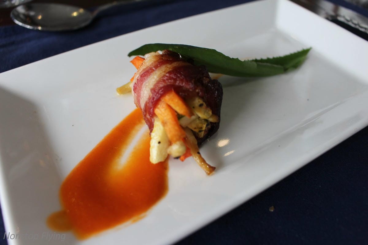 【越南】下龍灣Paradise Luxury Cruise頂級天堂華儷號郵輪兩天一夜 – 豪華陽台房、高級餐點、豐富節目、登島體驗 - 第39張圖 【越南】下龍灣Paradise Luxury Cruise頂級天堂華儷號郵輪兩天一夜 – 豪華陽台房、高級餐點、豐富節目、登島體驗