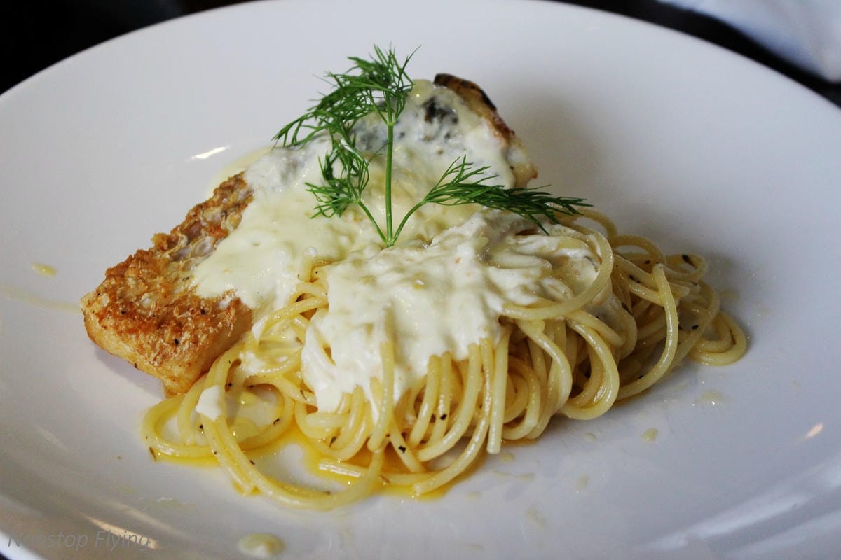 【越南】下龍灣Paradise Luxury Cruise頂級天堂華儷號郵輪兩天一夜 – 豪華陽台房、高級餐點、豐富節目、登島體驗 - 第44張圖 【越南】下龍灣Paradise Luxury Cruise頂級天堂華儷號郵輪兩天一夜 – 豪華陽台房、高級餐點、豐富節目、登島體驗