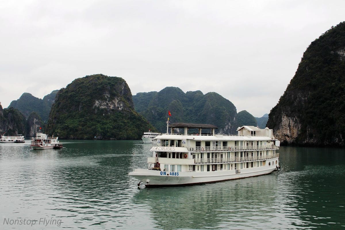 【越南】下龍灣Paradise Luxury Cruise頂級天堂華儷號郵輪兩天一夜 – 豪華陽台房、高級餐點、豐富節目、登島體驗 - 第70張圖 【越南】下龍灣Paradise Luxury Cruise頂級天堂華儷號郵輪兩天一夜 – 豪華陽台房、高級餐點、豐富節目、登島體驗