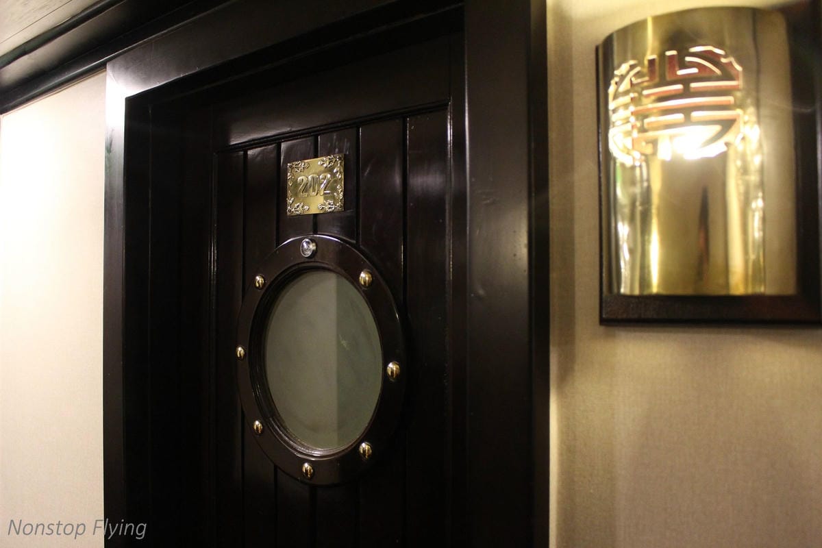 【越南】下龍灣Paradise Luxury Cruise頂級天堂華儷號郵輪兩天一夜 – 豪華陽台房、高級餐點、豐富節目、登島體驗 - 第21張圖 【越南】下龍灣Paradise Luxury Cruise頂級天堂華儷號郵輪兩天一夜 – 豪華陽台房、高級餐點、豐富節目、登島體驗