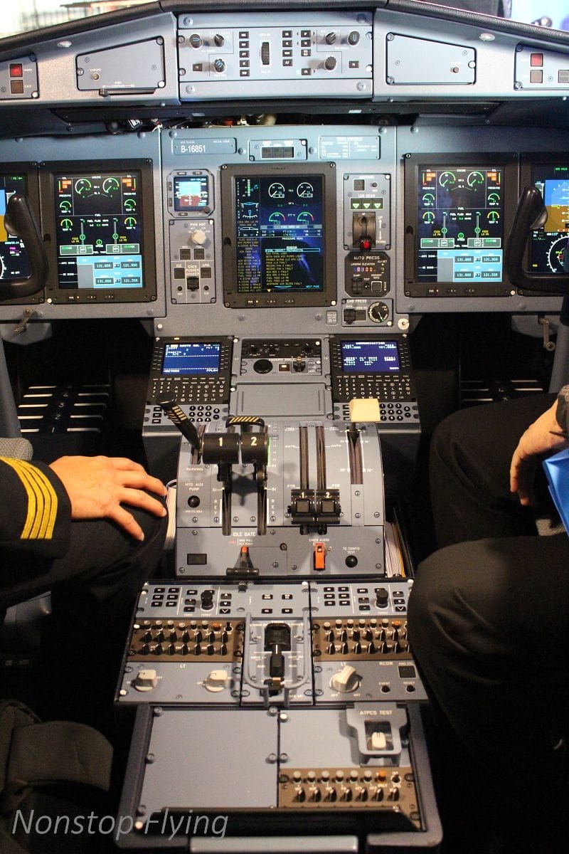 2018.01.11 華信航空 全新ATR 72-600機隊成立發表會 -含全機身、客艙內裝、駕駛艙分享